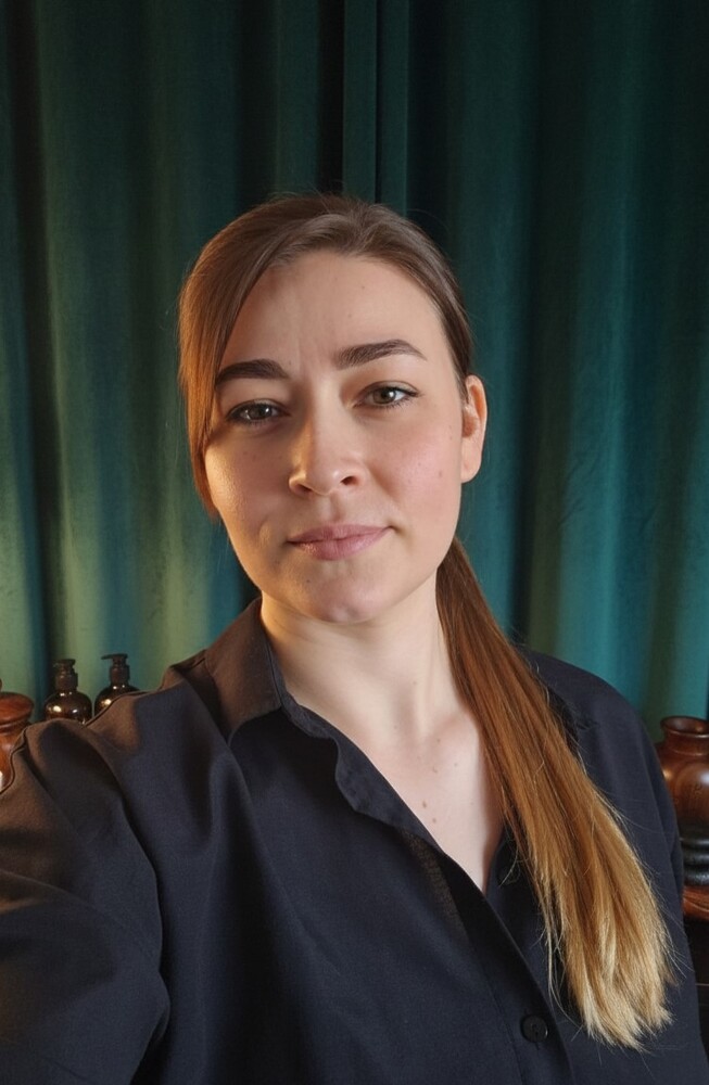 Фото майстра масажу